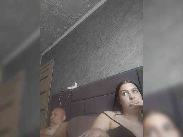 Cleopatra1990 webcam