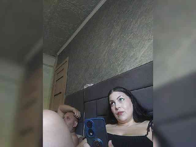 Cleopatra1990 webcam