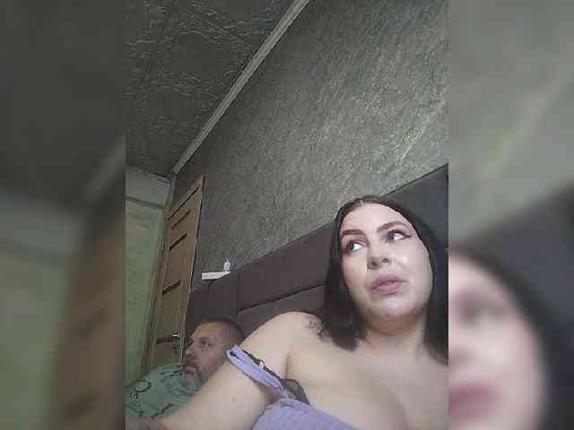 Cleopatra1990 webcam