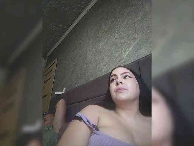 Cleopatra1990 webcam