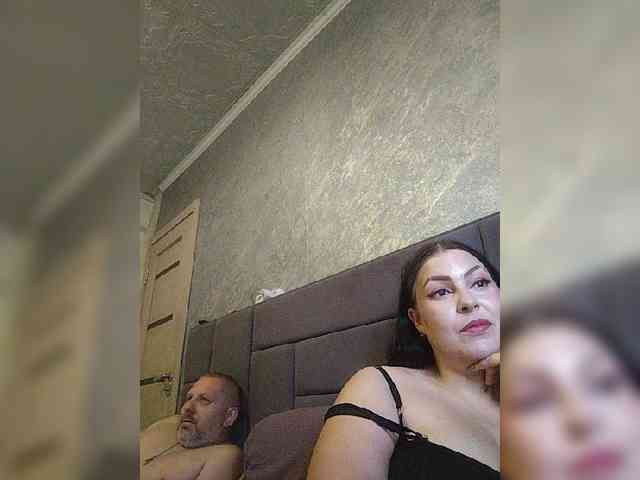 Cleopatra1990 webcam