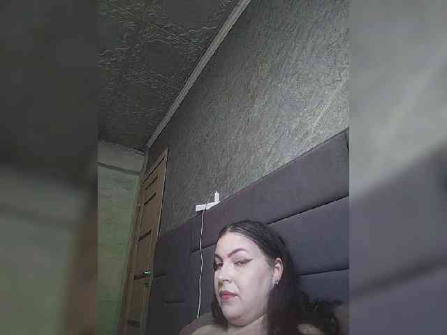 Cleopatra1990 webcam