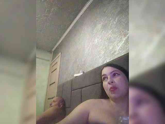 Cleopatra1990 webcam