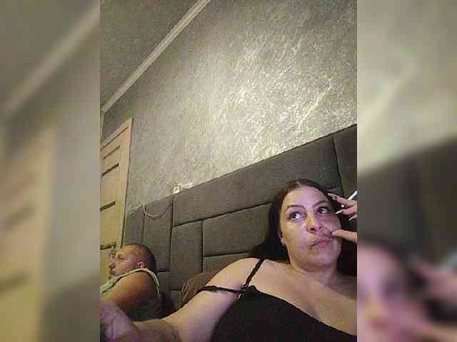 Cleopatra1990 webcam