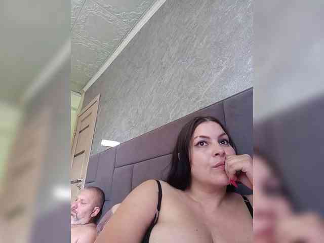 kissmabont Sex Cam Show