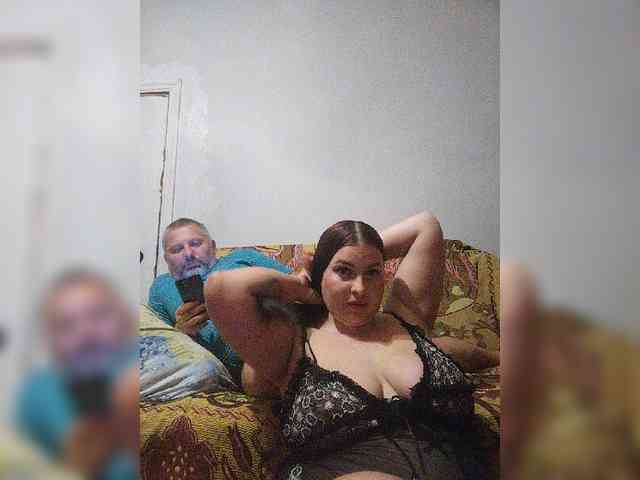 Cleopatra1990 webcam