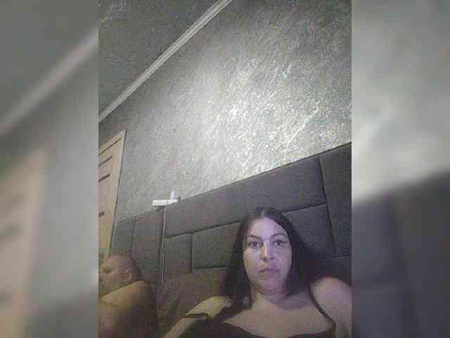 Cleopatra1990 webcam