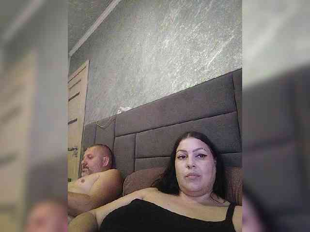 Cleopatra1990 webcam