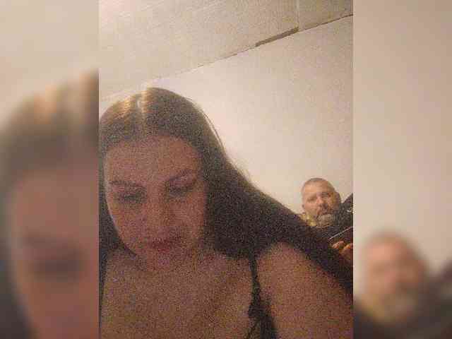 Cleopatra1990 webcam