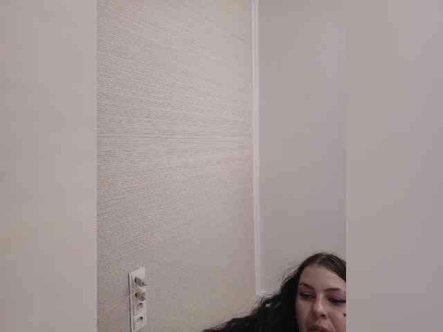 Cleopatra1990 webcam