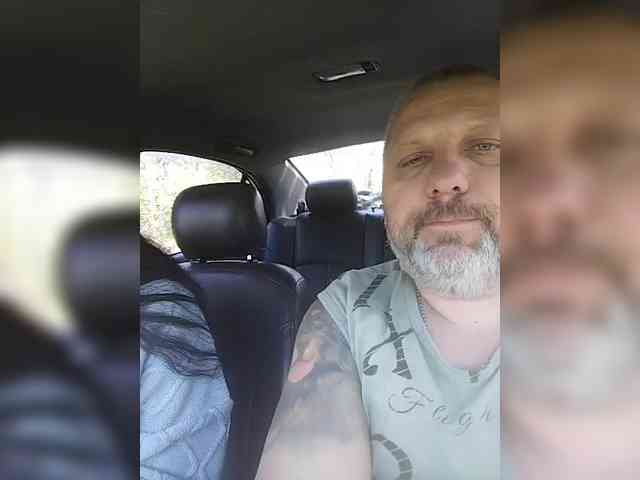 Cleopatra1990 webcam