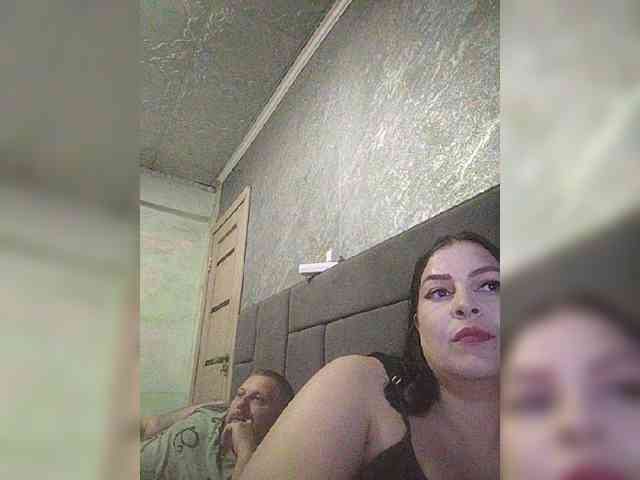 Cleopatra1990 webcam
