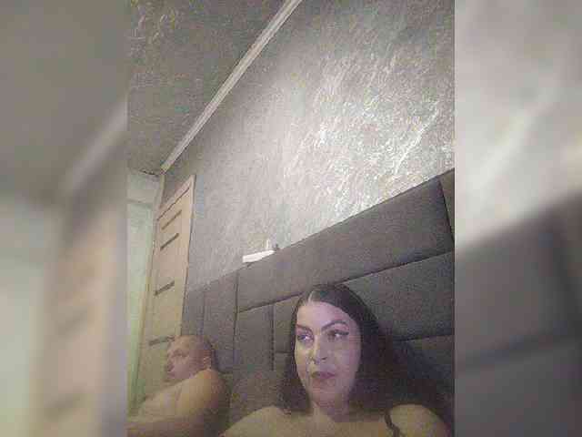 Cleopatra1990 webcam