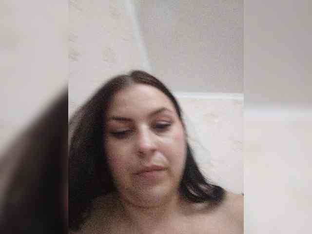 Cleopatra1990 webcam