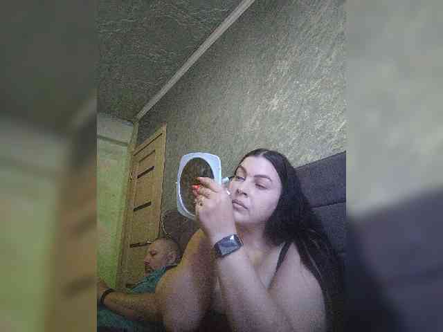 Cleopatra1990 webcam