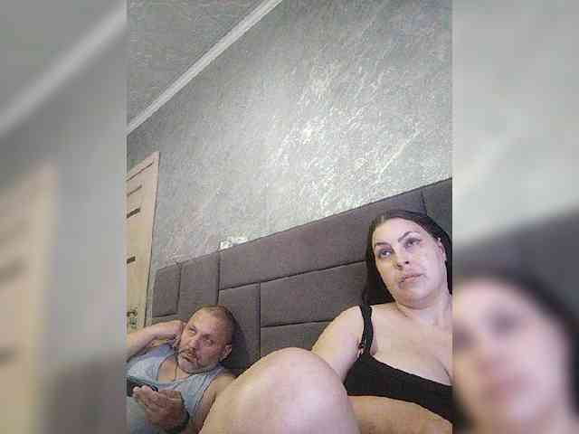 Cleopatra1990 webcam