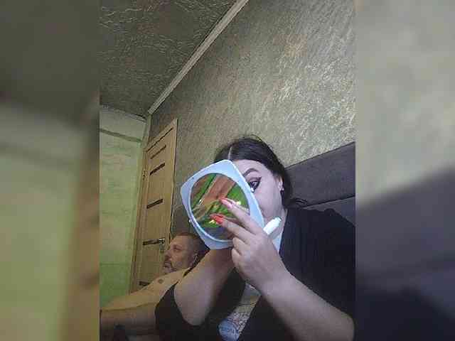 Cleopatra1990 webcam