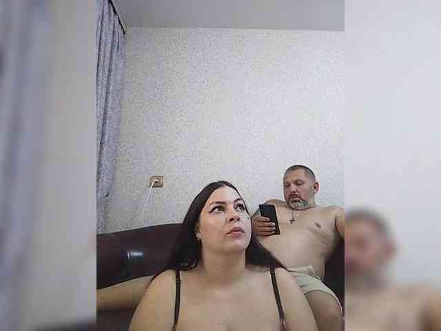 Cleopatra1990 webcam