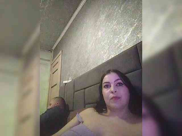 Cleopatra1990 webcam