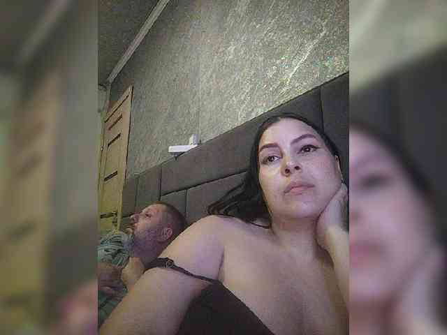 Cleopatra1990 webcam