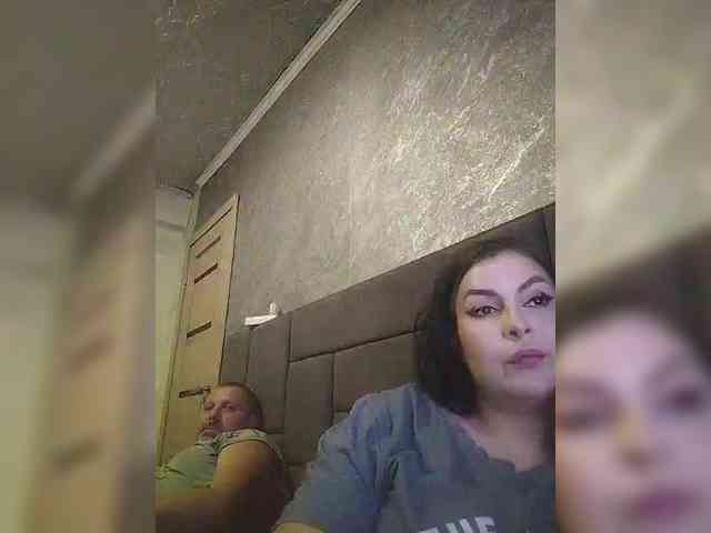 Cleopatra1990 webcam