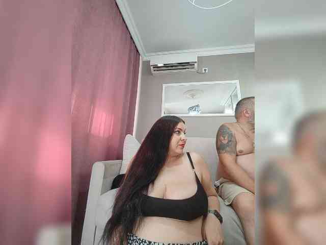 Cleopatra1990 webcam