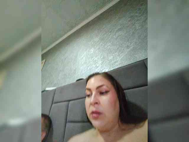 Cleopatra1990 webcam