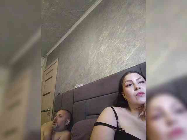 Cleopatra1990 webcam