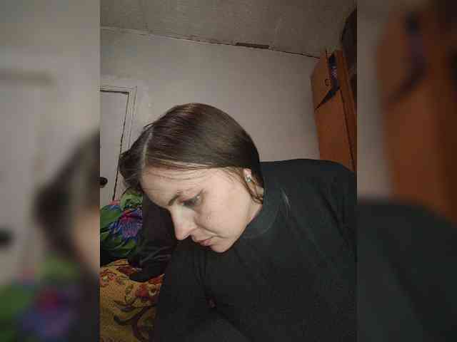 Cleopatra1990 webcam