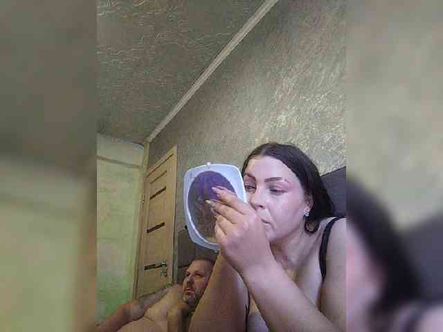 Cleopatra1990 webcam