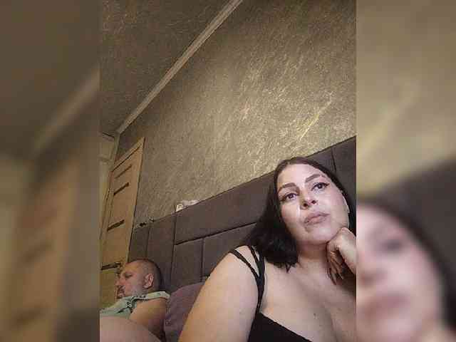 Cleopatra1990 webcam