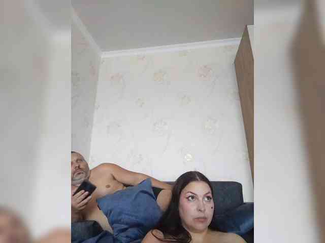 Cleopatra1990 webcam