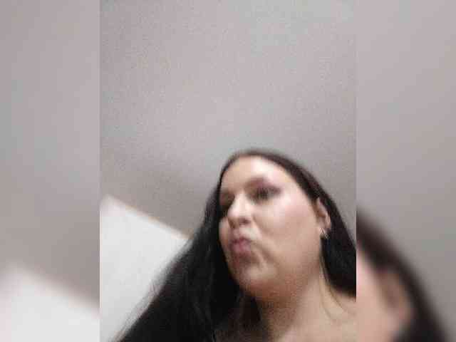 Cleopatra1990 webcam