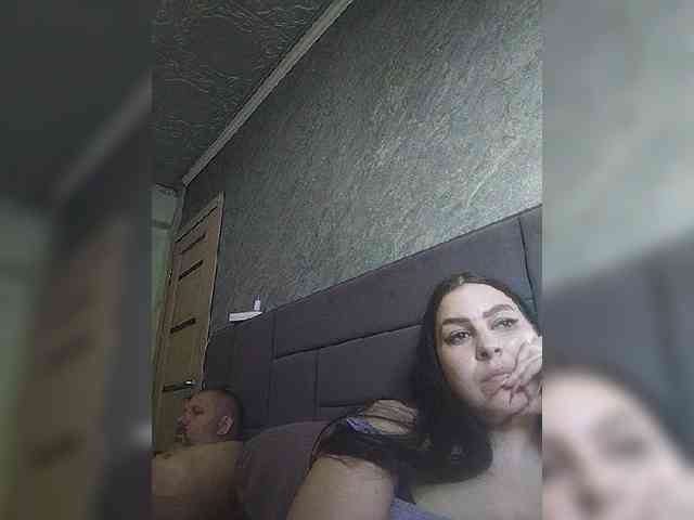 Cleopatra1990 webcam