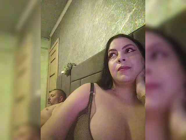 Cleopatra1990 webcam