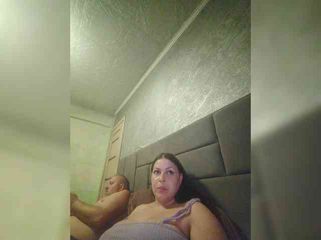 Cleopatra1990 webcam