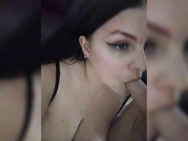 Cleopatra1990 webcam