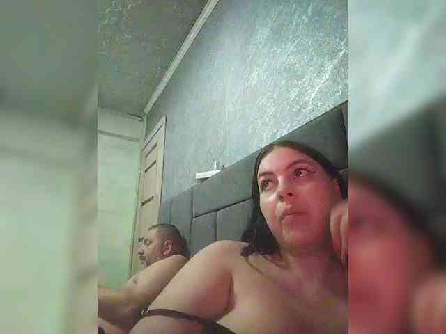 Cleopatra1990 webcam