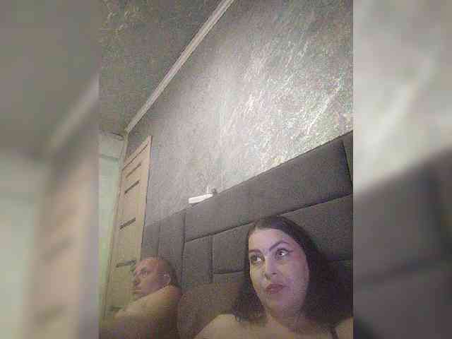 Cleopatra1990 webcam