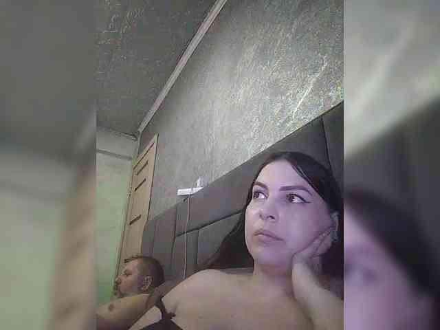 Cleopatra1990 webcam