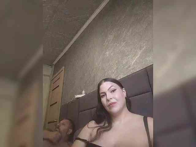 Cleopatra1990 webcam