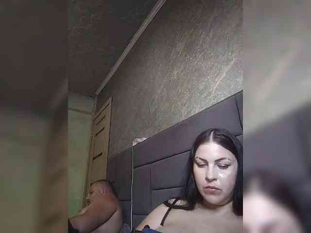 Cleopatra1990 webcam