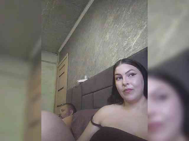 Cleopatra1990 webcam