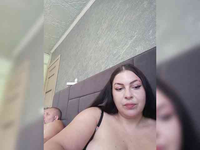 Cleopatra1990 webcam