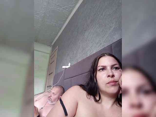 Cleopatra1990 webcam