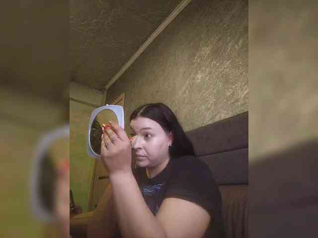 Cleopatra1990 webcam