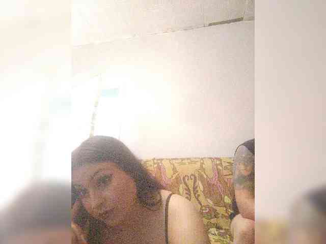 Cleopatra1990 webcam