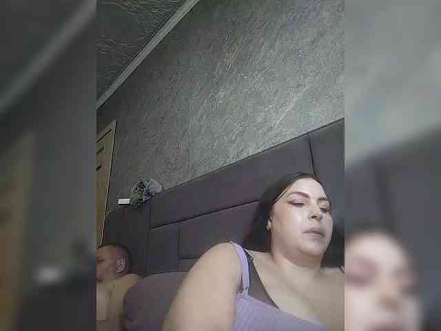 Cleopatra1990 webcam