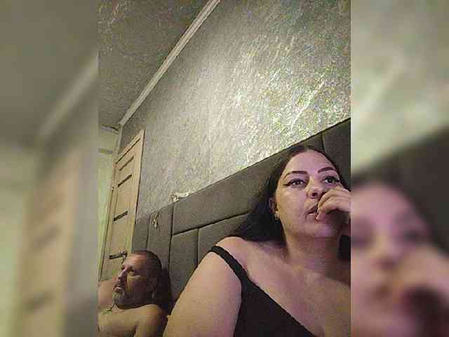 Cleopatra1990 webcam