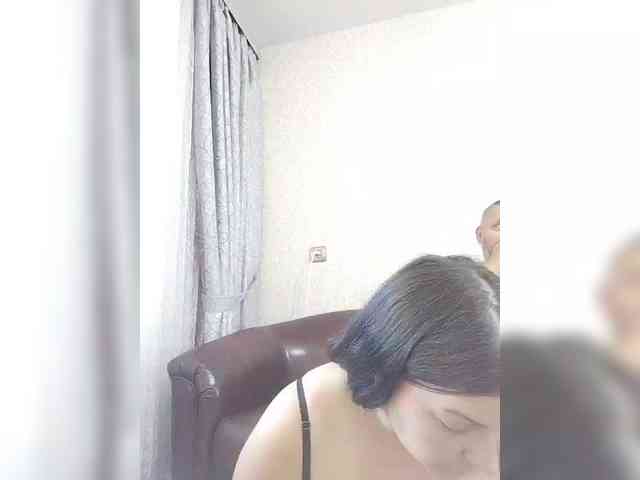 Cleopatra1990 webcam